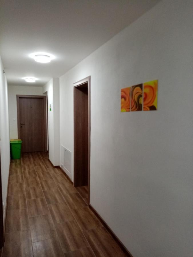 Ivachnova 84酒店 外观 照片